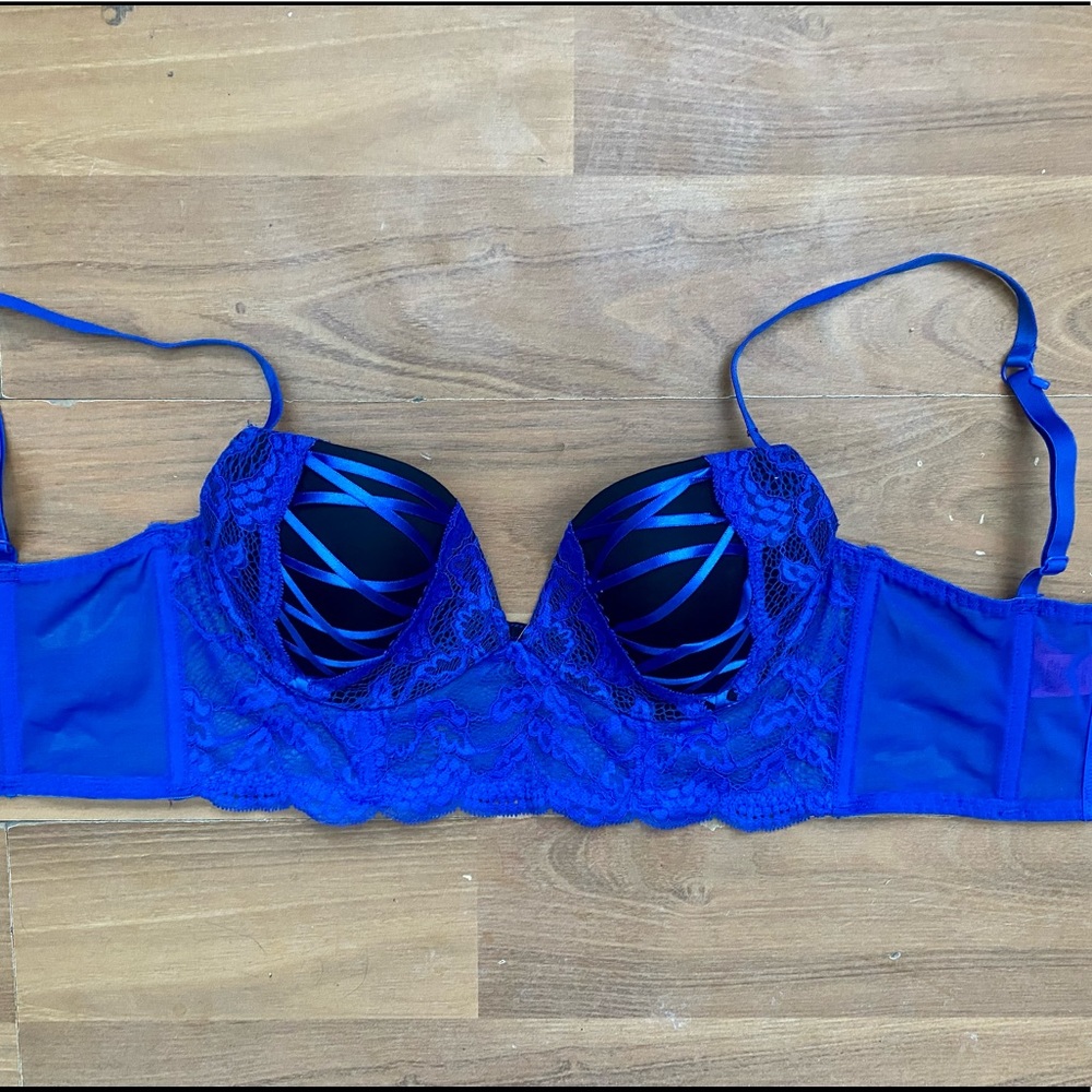Blue Bra - Picture 2 of 3